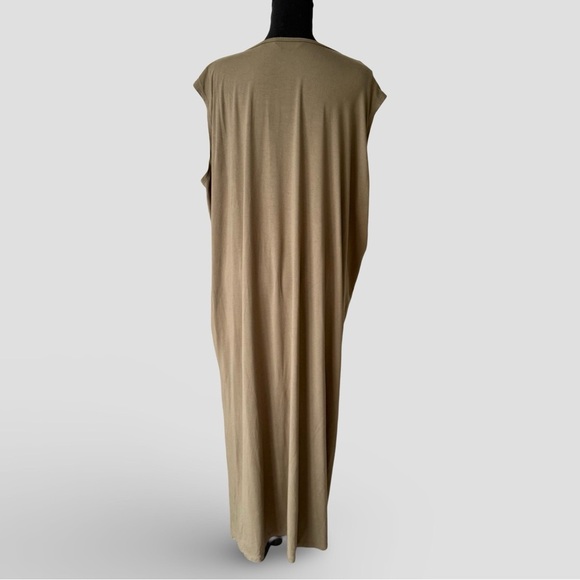 Lost in Layers Relaxed Bamboo Rayon Sleeveless Maxi Dress Handmade in Canada - Picture 3 of 15